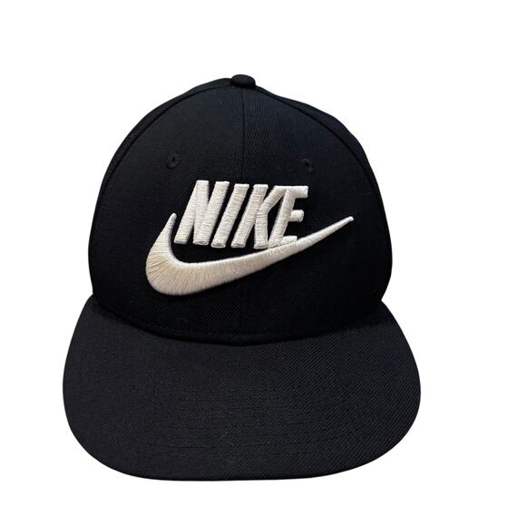 Nike True Black Wool Snap Back Hat Big White Swoosh Logo Baseball Adjustable - Picture 1 of 5